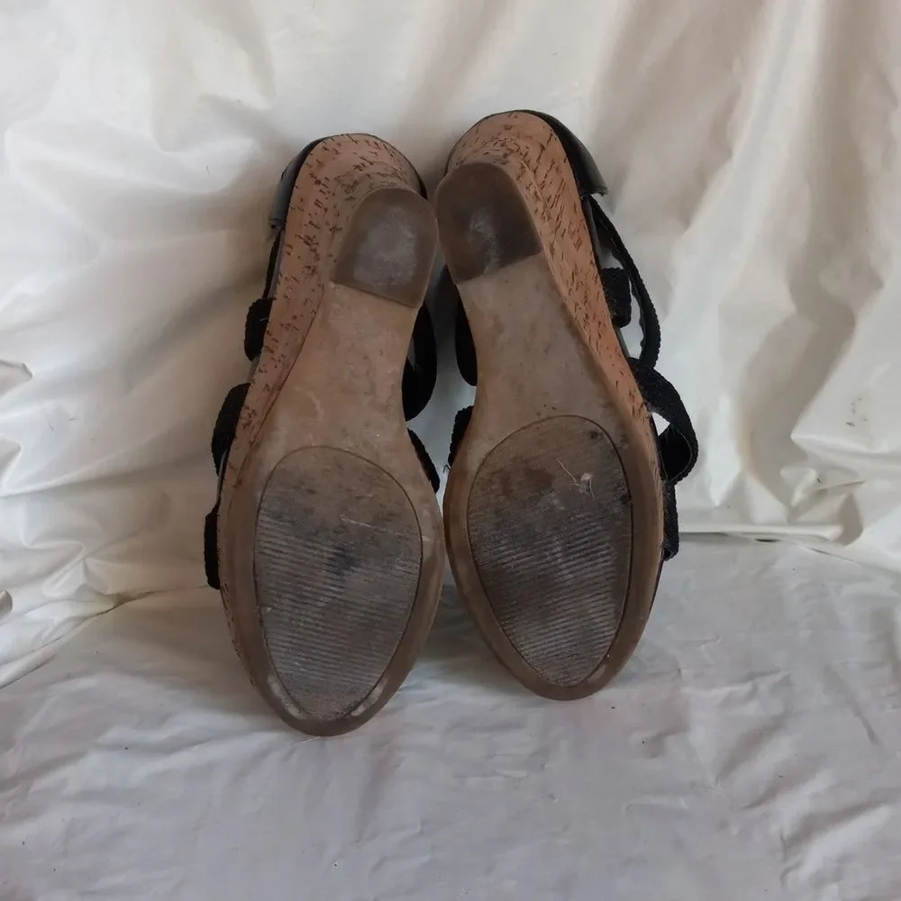 Steve Madden Camdyn Black Strappy Wedge Cork Heel Size 6